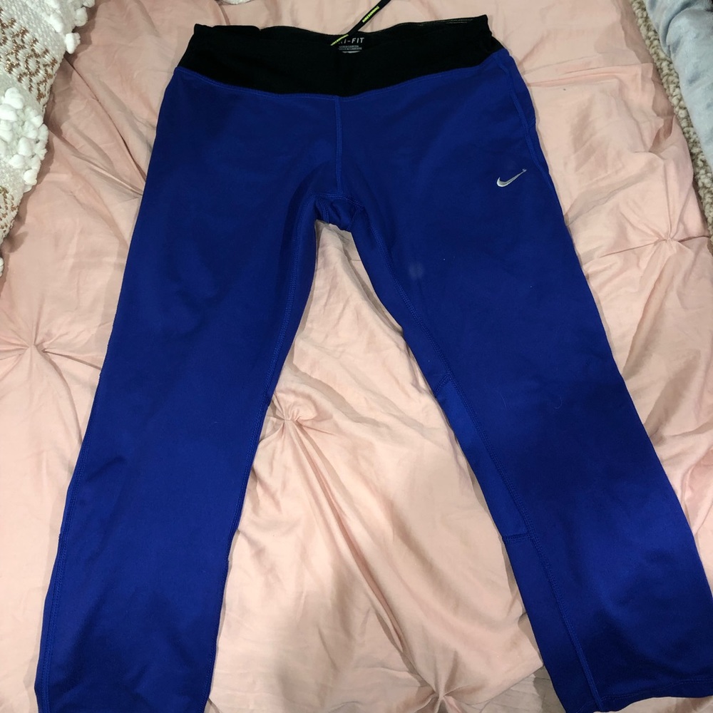 Blue Nike leggings